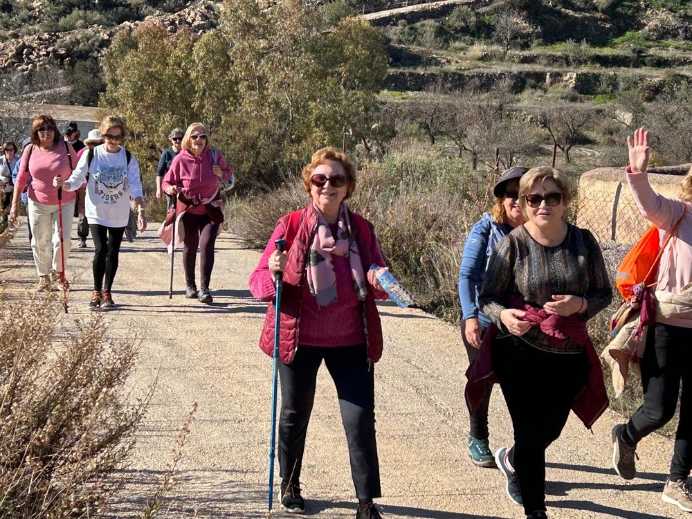 Los mayores de Vícar, de ruta por Enix