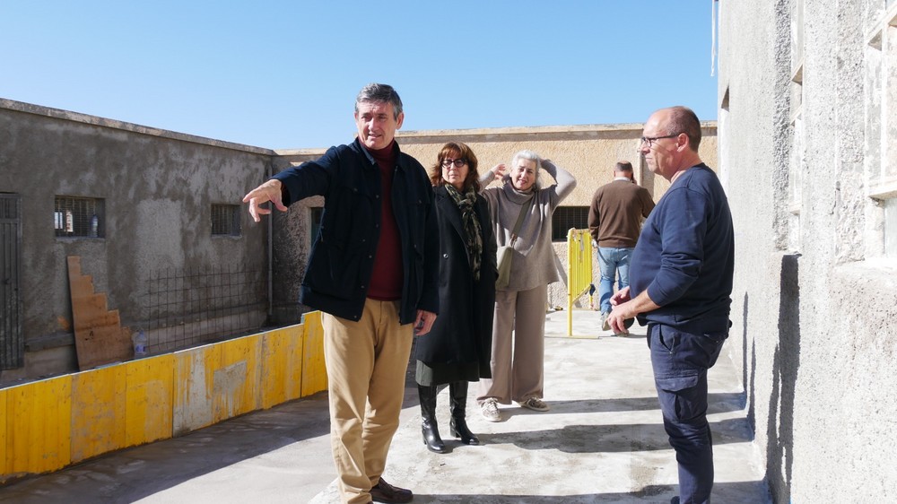 Manuel Cortés visita las obras del futuro Centro de Formación para Empleo