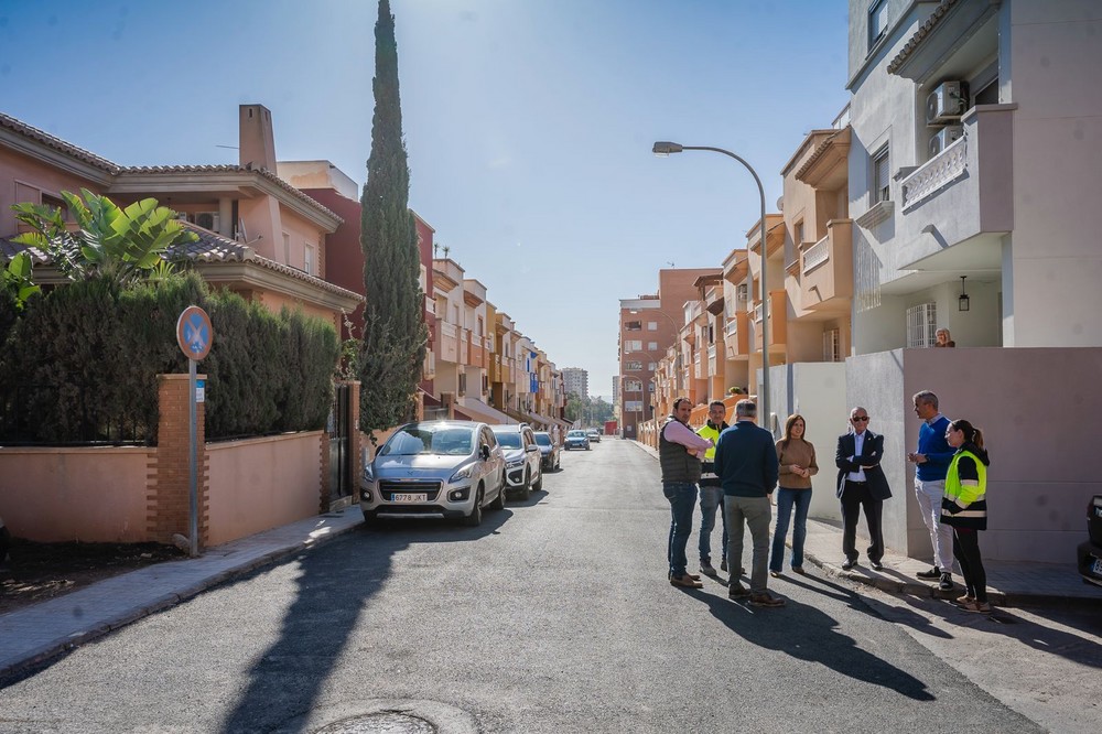 Una inversión de 440.000 euros para renovar las redes de la calle Enrique Granados en Aguadulce