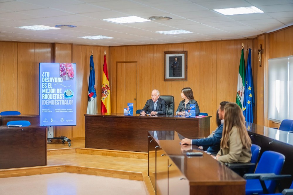 Roquetas presenta una nueva actividad como Ciudad Gastronómica bajo el lema “Un mar de Desayunos”