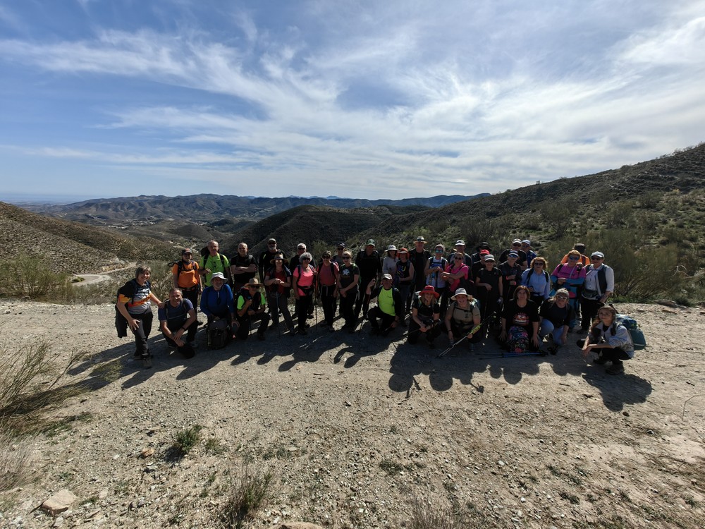 Los senderistas de 'Deporte y Naturaleza' visitaron los Molinos de Lubrín