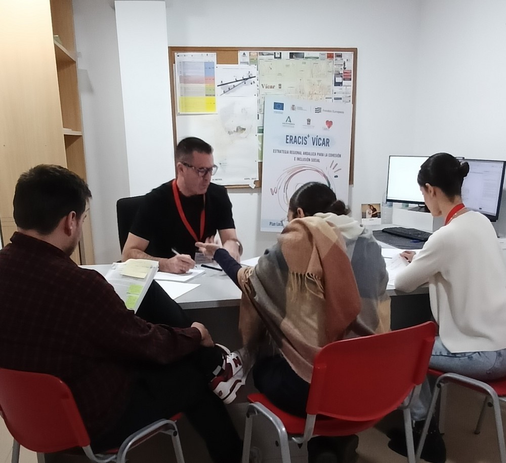 Vícar refuerza la inclusión sociolaboral en colaboración con una decena de entidades sociales