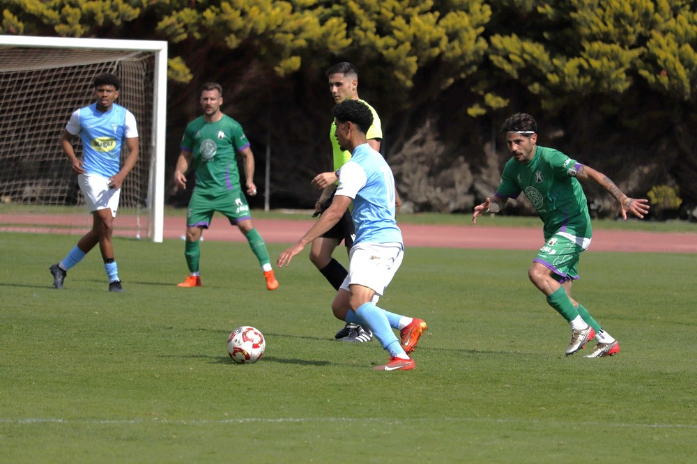 Derrota contundente del Polideportivo El Ejido 0-4 contra el Mancha Real