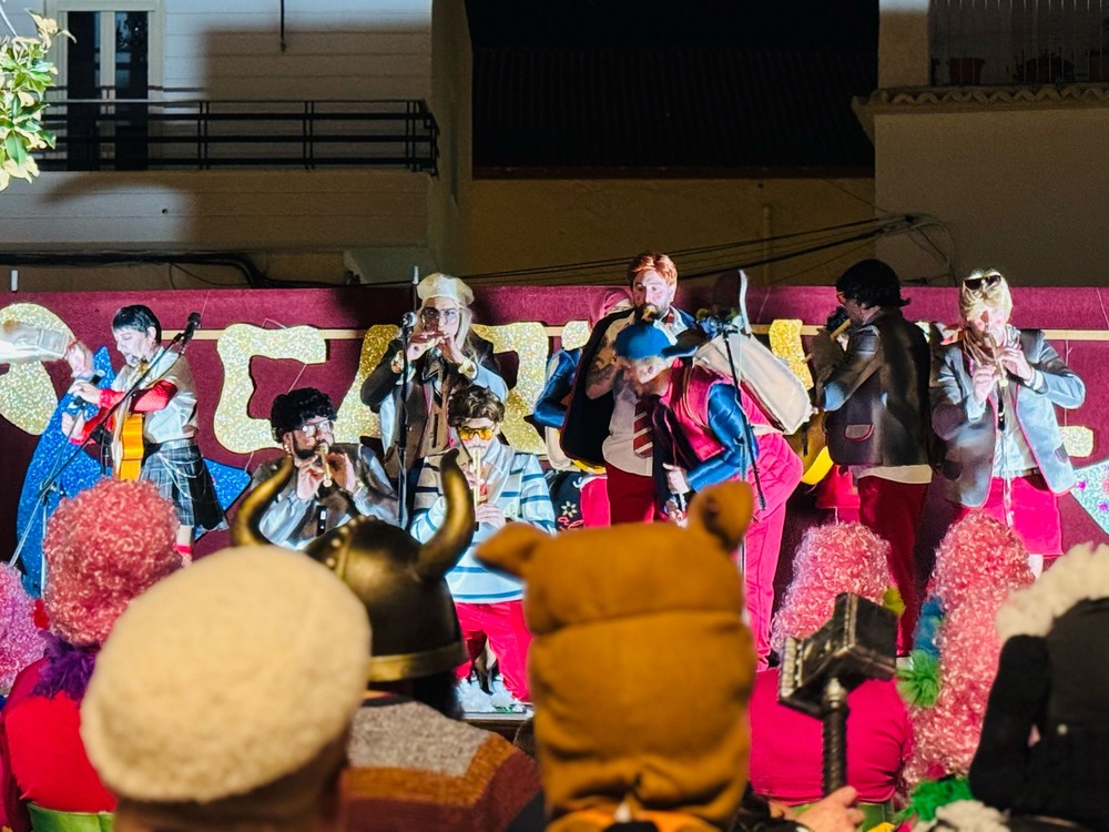 Dalías cierra con el Entierro de la Bichica el Carnaval 2025