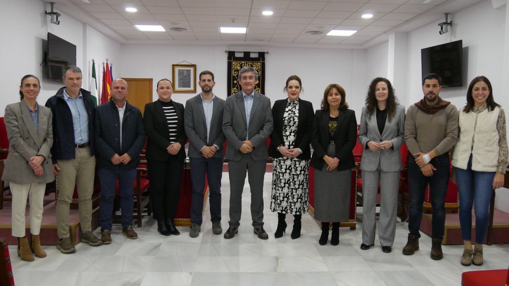 Noelia García (PP) se incorpora a la Corporación Municipal de Adra en sustitución de Francisco López