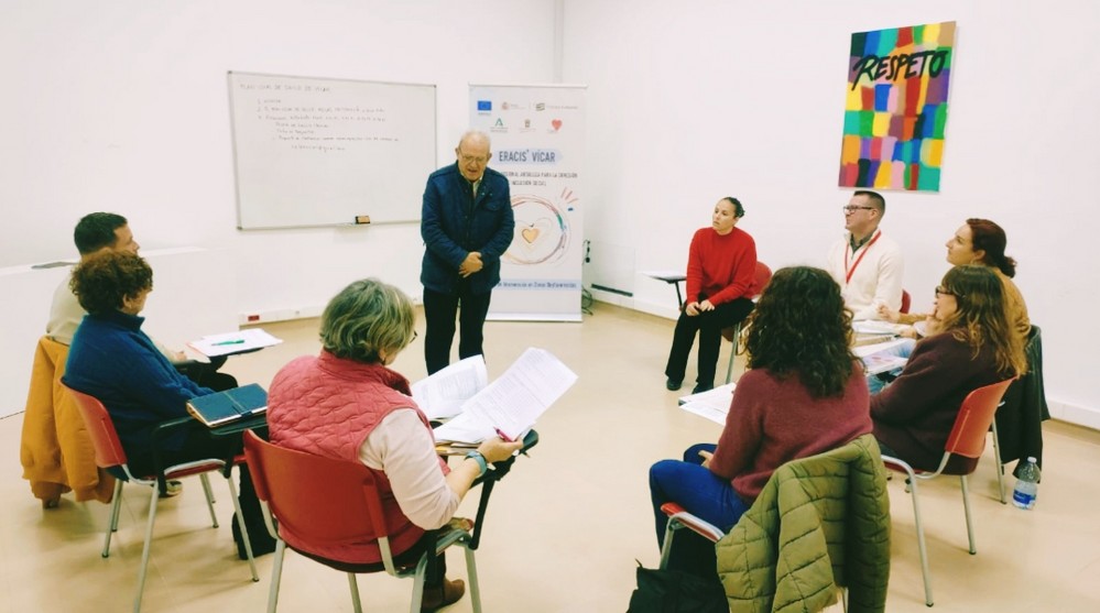 Vícar dinamiza la acción comunitaria para ganar salud y mejorar el bienestar de los vecinos