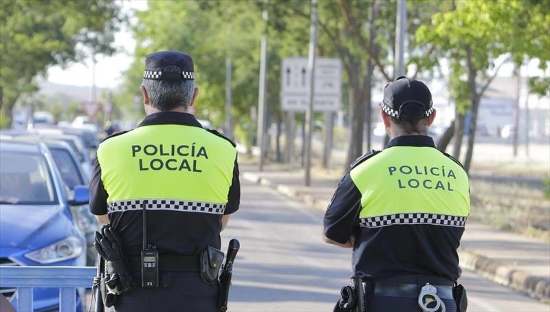 Convocadas tres nuevas plazas de agentes de la Policía Local de Vícar