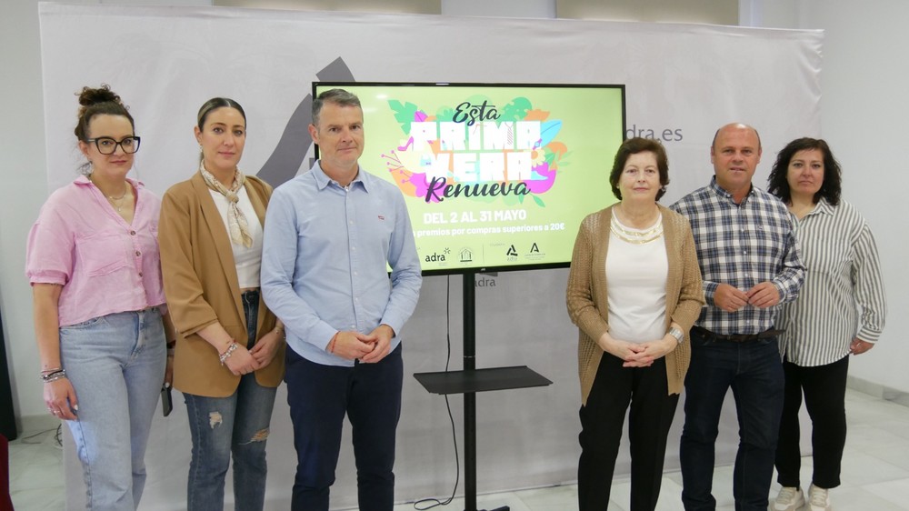 El comercio local de Adra reparte más de 600 euros en premios con su nueva campaña ‘Esta primavera, renueva’