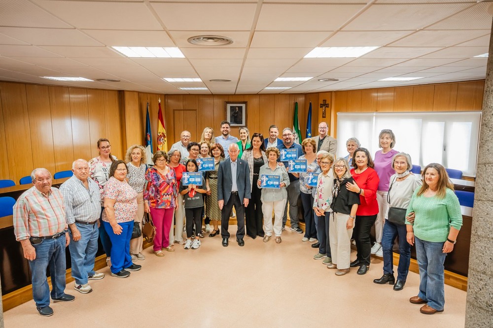 Entregados los premios del concurso de Cruces de Mayo organizado por el Ayuntamiento de Roquetas