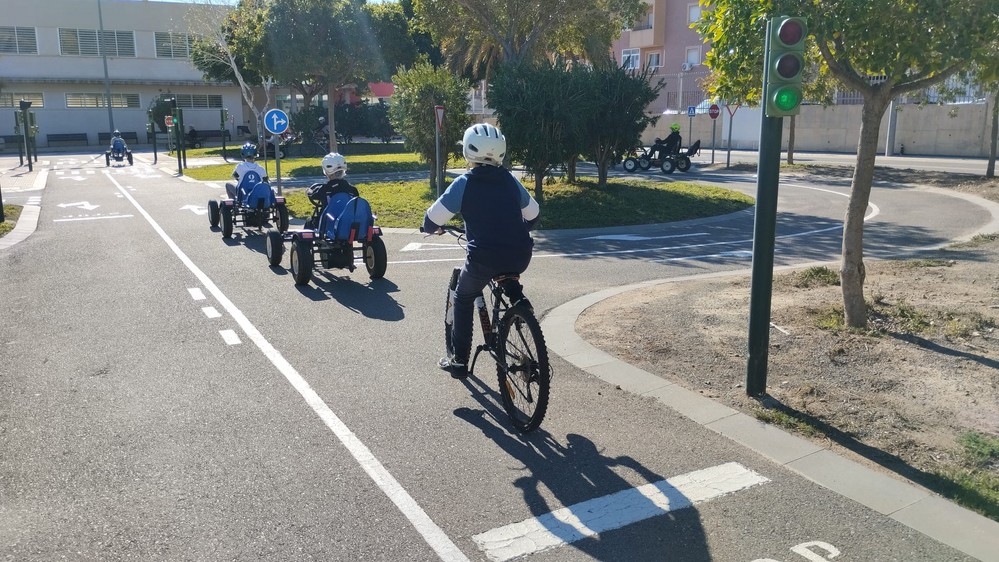 Casi ochocientos alumnos de centros escolares de otros municipios han visitado el Centro de Educación Vial este año