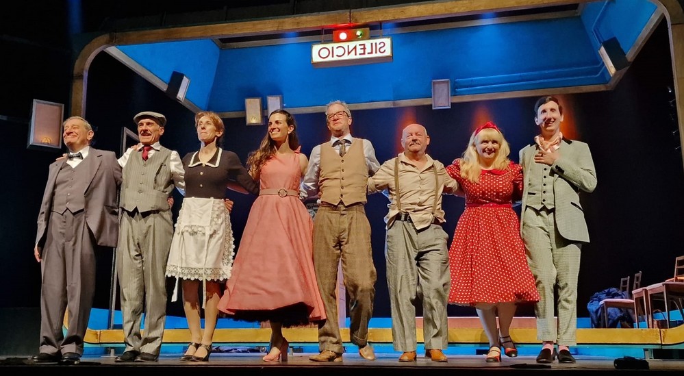 Magistral la interpretación actoral en la obra ‘La dama duende’ en el Teatro Auditorio de Roquetas de Mar