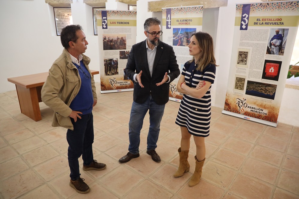 El Castillo de Guardias Viejas acoge una exposición sobre el 450 aniversario de la Rebelión de los Moriscos