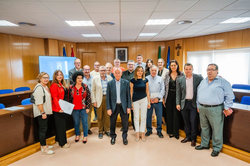 Firma de convenios de colaboración con distintas entidades sociales, religiosas y culturales de Roquetas