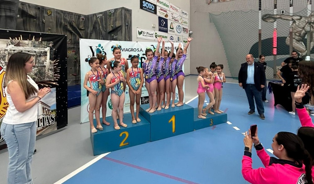 Dalías se convierte en el epicentro de la gimnasia rítmica con más de 400 deportistas de la provincia