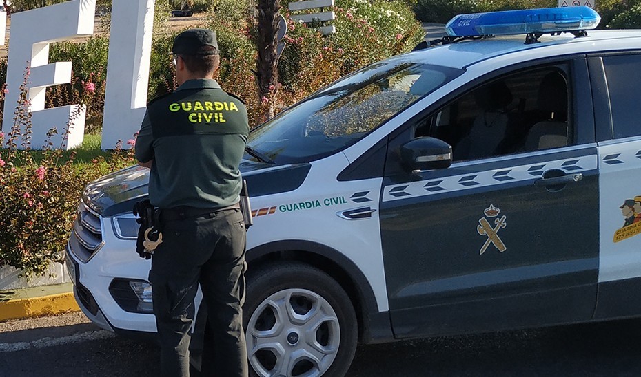 Condenado a pagar 111.000 euros por agredir a un guardia civil en Matagorda tras asaltar dos viviendas