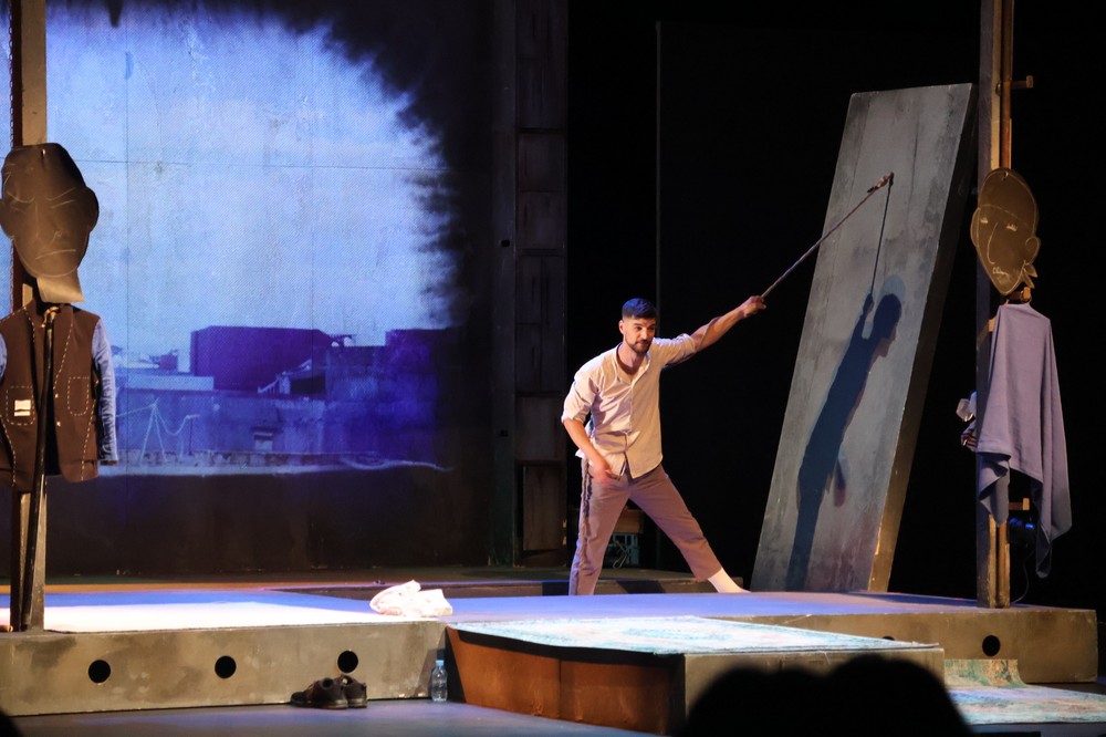 El talento de Juan Diego Botto, Sergio Peris-Mencheta y Ahmed Younoussi se suben al escenario del Teatro Auditorio