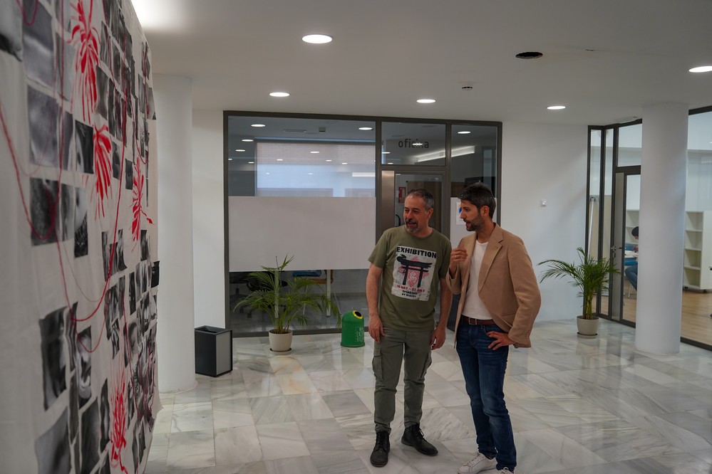 El Espacio Murgijoven acoge la exposición ‘Rompimos el Arte’ de alumnado del IES Santo Domingo