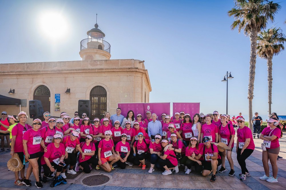 Más 400 personas participan en la marcha organizada con motivo del Día Internacional por la Salud de las Mujeres