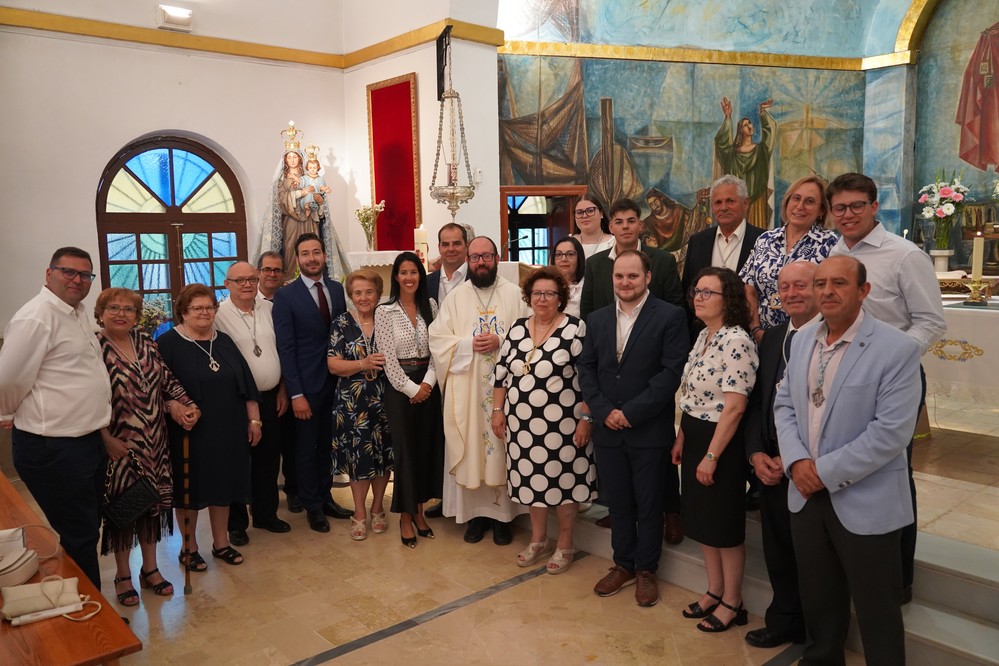 La nueva Junta Directiva de la Hermandad de La Virgen de las Mercedes de Balerma toma posesión de sus cargos