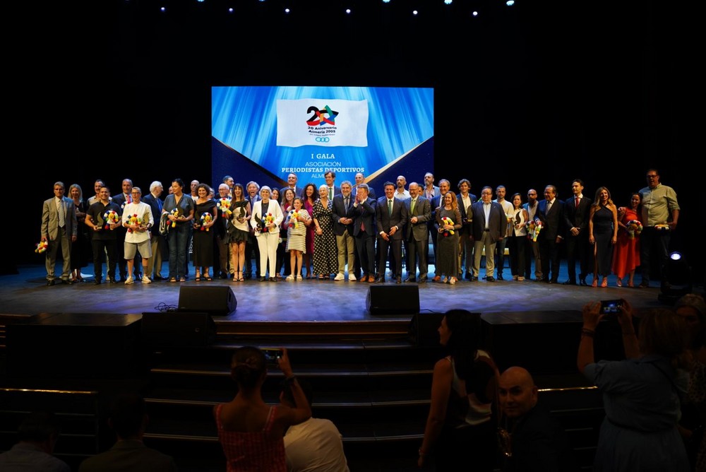 La Asociación de Periodistas Deportivos de Almería rinde un inolvidable homenaje a los Juegos Mediterráneos de Almería 2005
