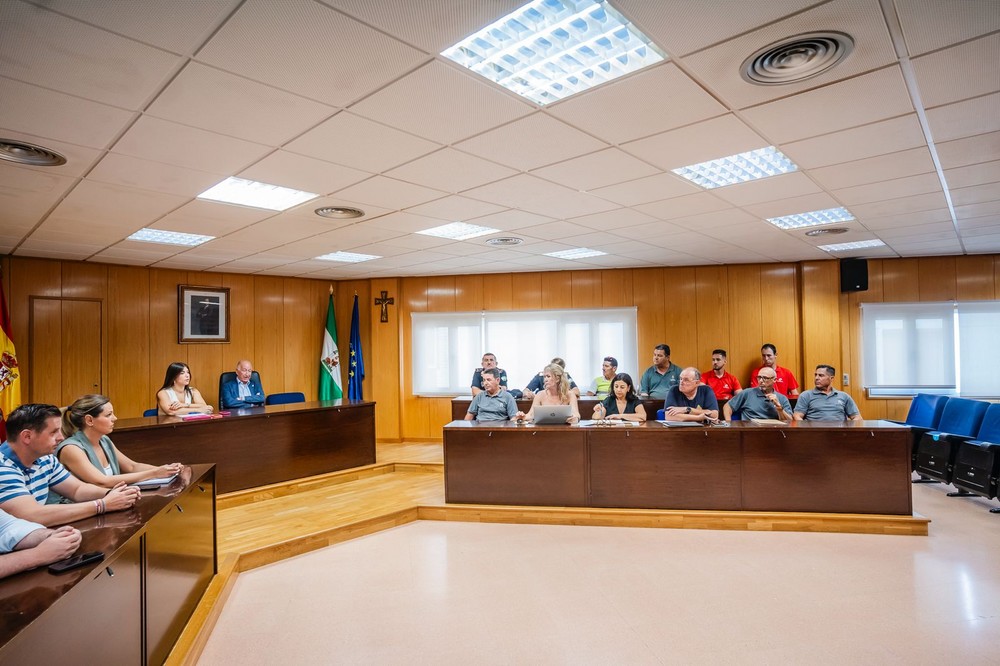 El Ayuntamiento tiene ya preparado un amplio dispositivo especial de seguridad y limpieza para la noche de San Juan