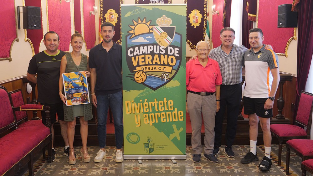 El Berja CF ofrece su campus de verano con entrenamientos específicos y jornada de piscina