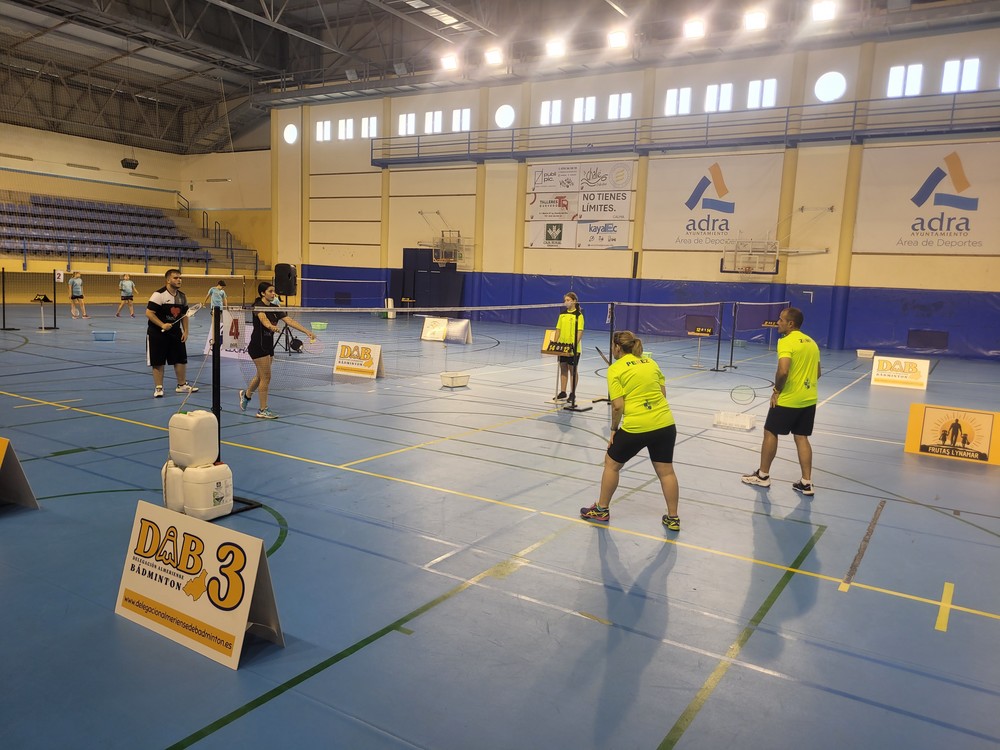 La Escuela Deportiva de Badminton de Llanos de Vícar cierra la temporada cargada de medallas