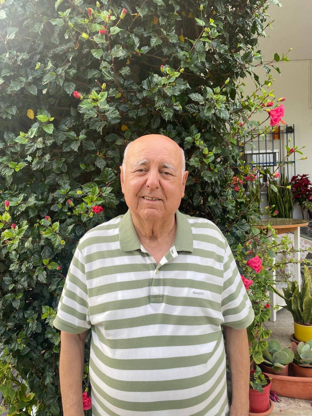 “Todavía recuerdo cuando de niño seguía  a San Isidro de la mano de mi familia”