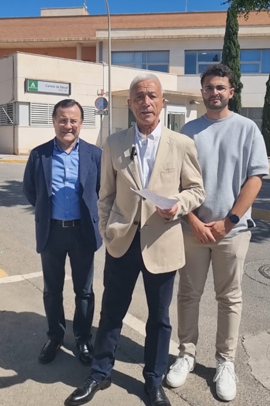 El PSOE de El Ejido denuncia el deterioro de la sanidad y exige a la Junta que actúe de inmediato
