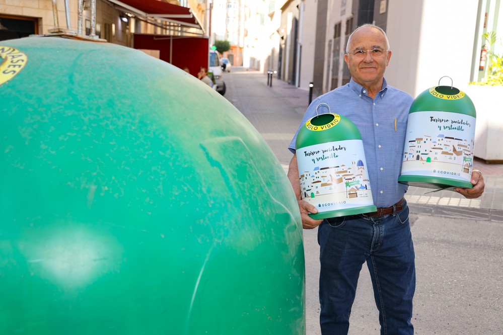 El Ejido competirá este verano para conseguir la Bandera Verde de la Sostenibilidad de Ecovidrio