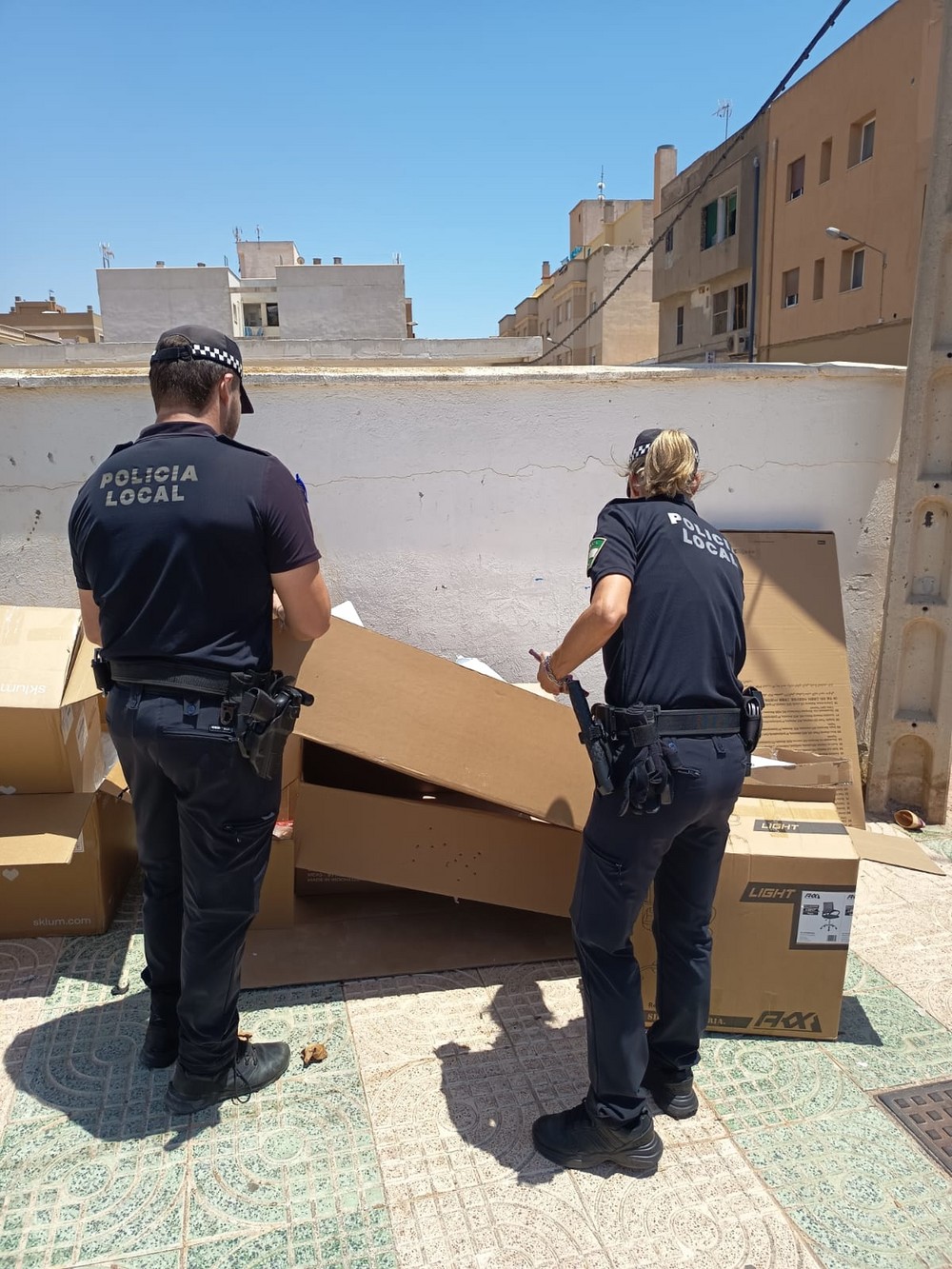 El Ayuntamiento de Vícar toma medidas contundentes frente a los infractores de la basura