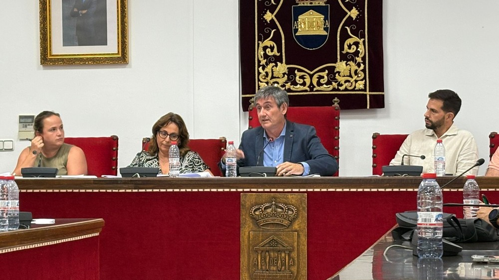 Aprobado el manifiesto del Día Internacional del Orgullo LGTBI en Adra