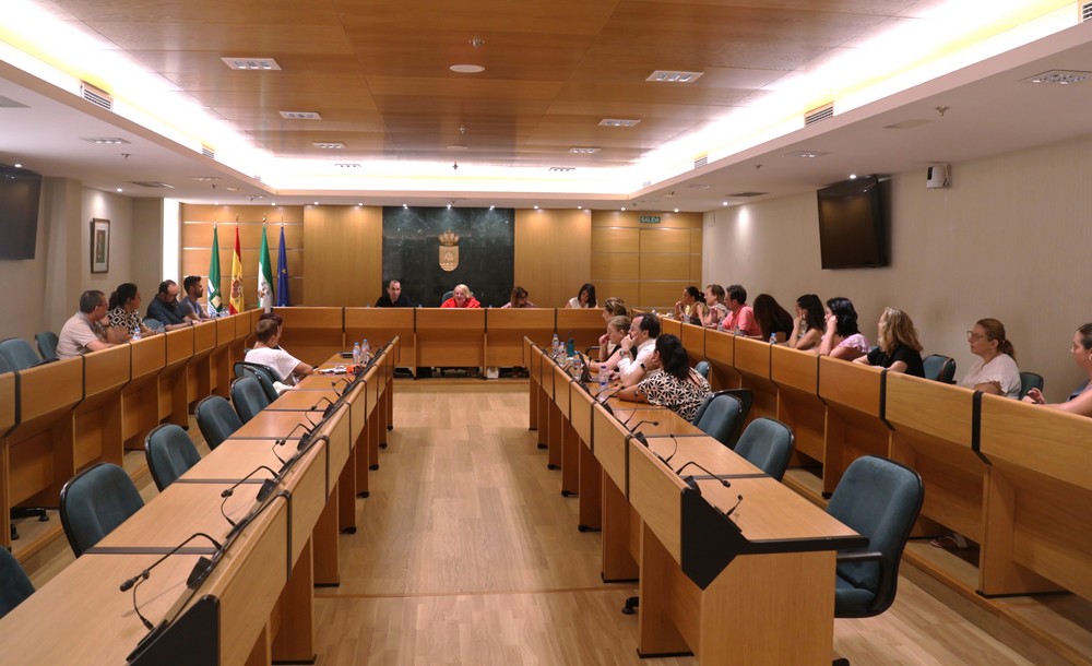 El Consejo Municipal de la Discapacidad aborda las actividades del segundo semestre del año de las asociaciones donde destacan las escuelas de verano