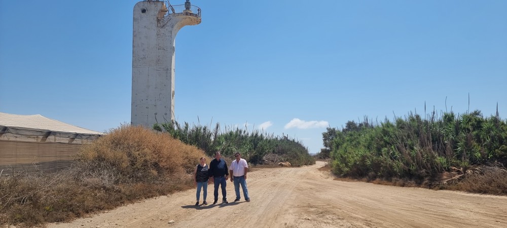 El PSOE denuncia el mal estado del camino que une Guardias Viejas con la Piedra del Moro