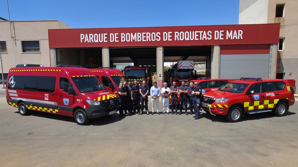 Bomberos del Poniente presenta cuatro nuevos vehículos e impulsa “la mayor renovación de su historia”