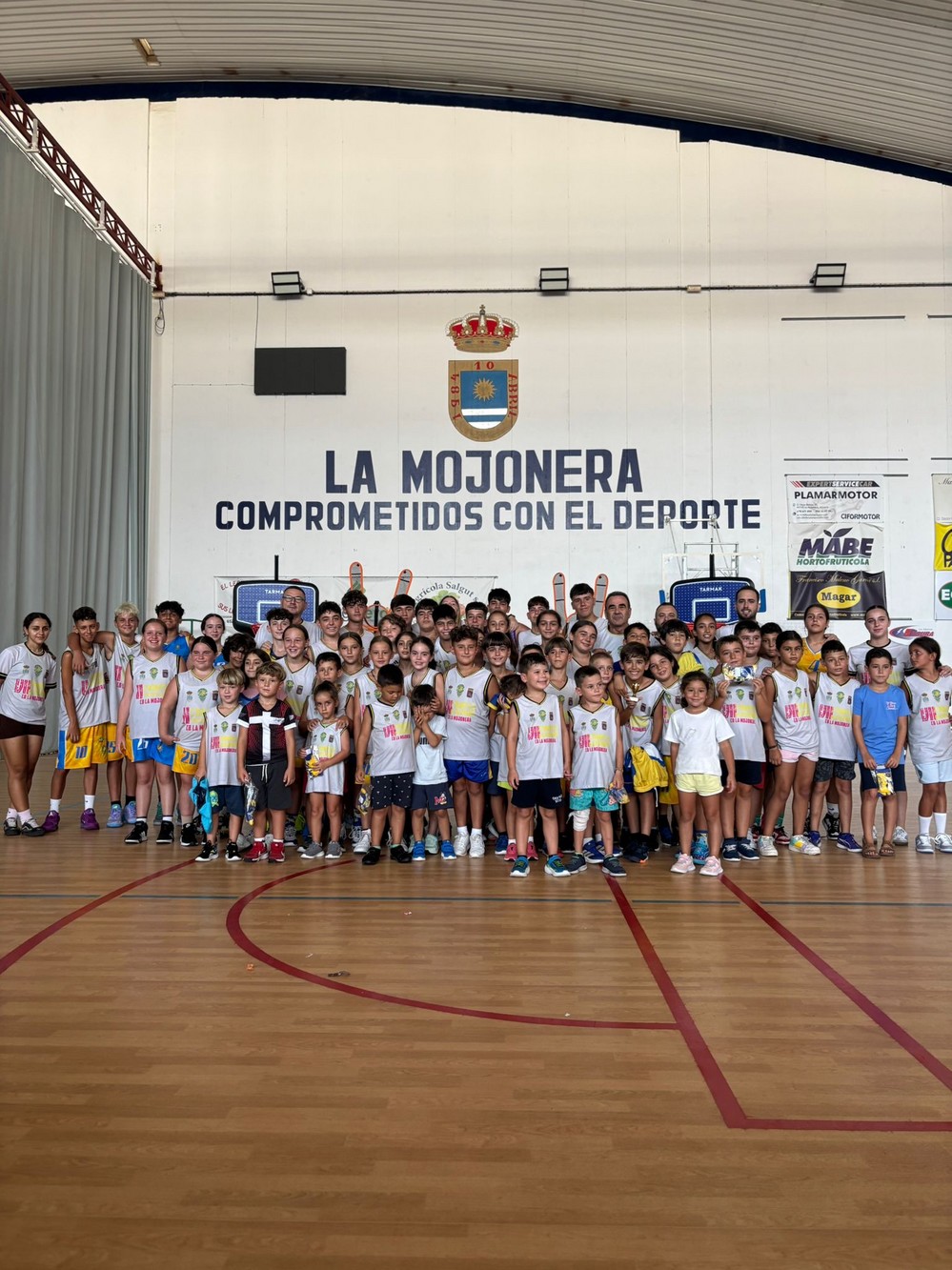El VII  Campus de verano del CB La Mojonera clausura un mes de lleno de diversión y aprendizaje