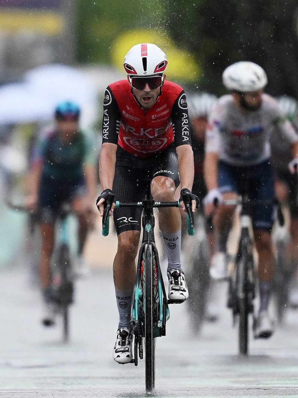 Cristian Rodríguez cierra el Tour de Francia vigésimo en la general siendo el mejor español