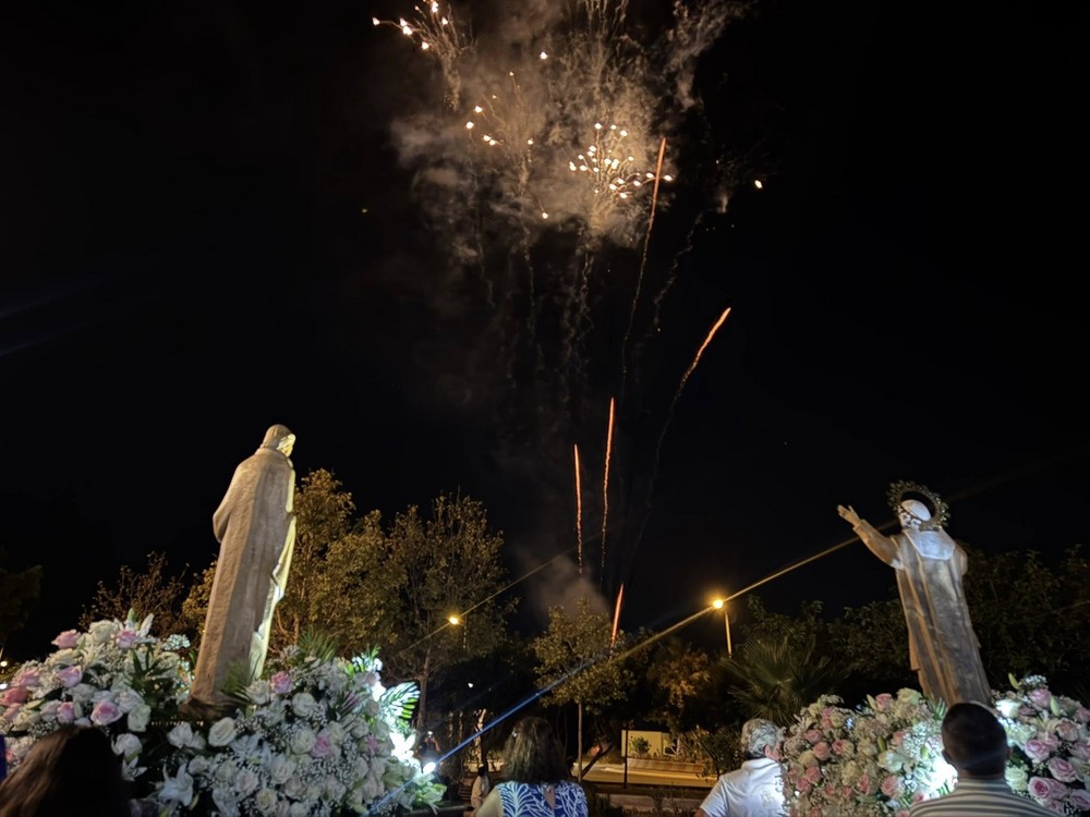 Los vecinos de Las Cabañuelas se despiden de unas intensas fiestas