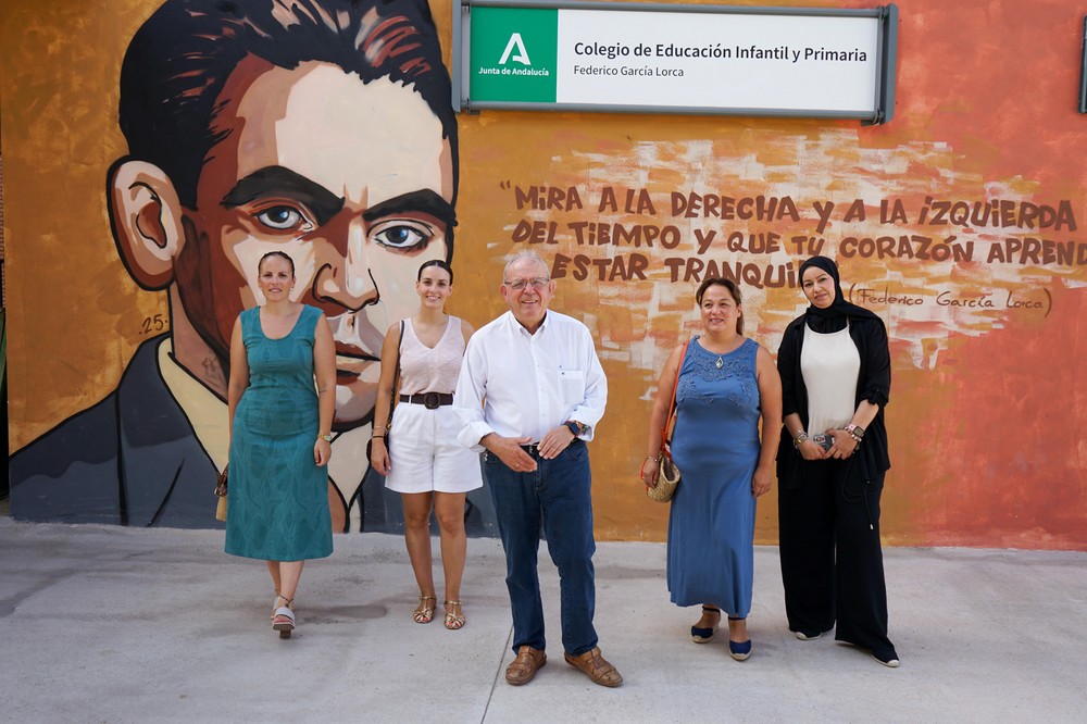Vícar renueva el vallado perimetral del CEIP Federico García Lorca