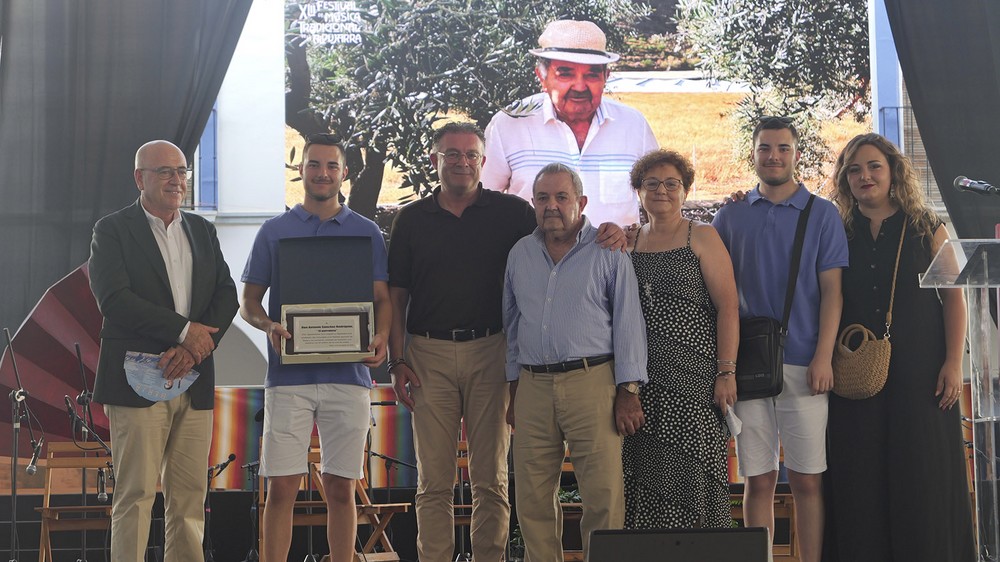 El Ayuntamiento de Berja homenajea a ‘El Parralero’ durante el Festival de Música de la Alpujarra