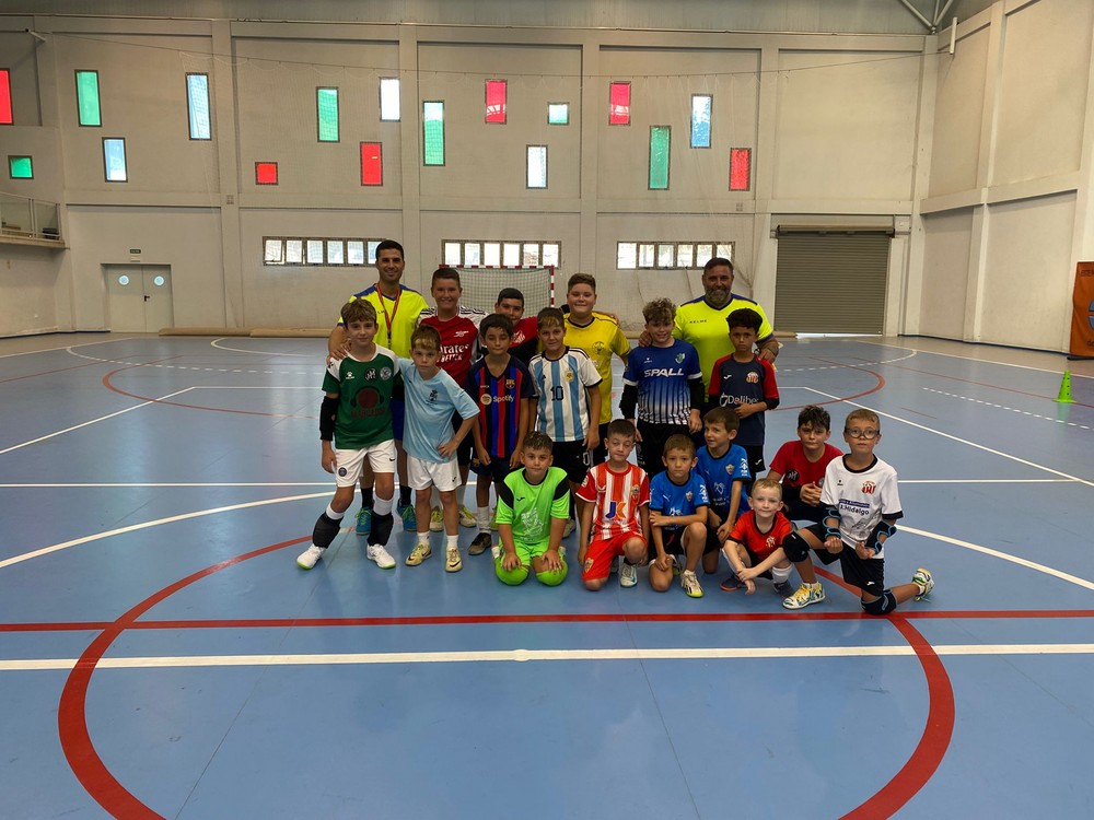 Finaliza con éxito el "Clinic de Porteros" celebrado en el Pabellón de Deportes de Dalías
