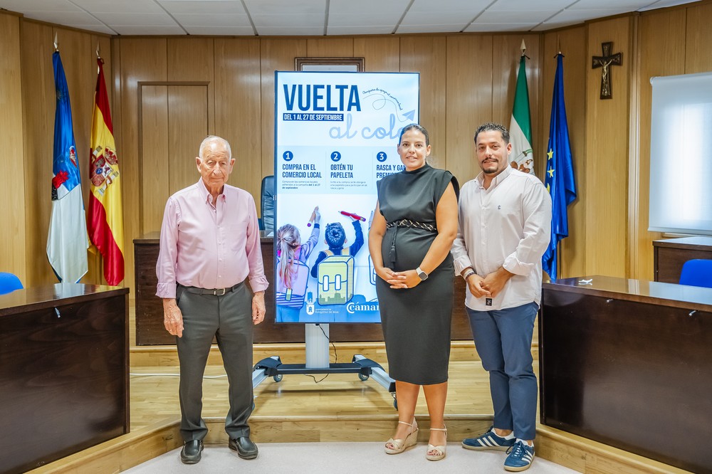 Roquetas de Mar impulsa el comercio local con la campaña 'Vuelta al Cole'