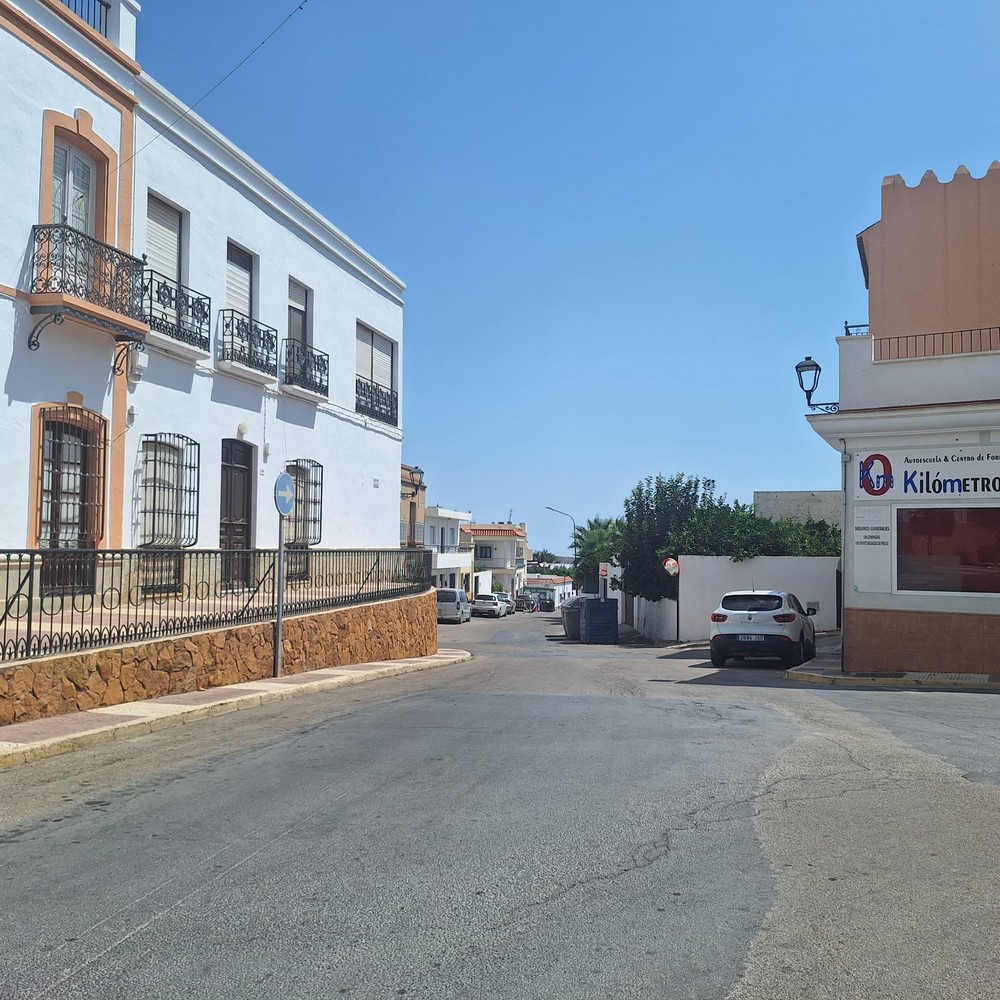 El Ayuntamiento de Dalías aprueba por unanimidad una inversión superior al millón de euros para modernizar las infraestructuras de la calle Rambla de Gracia