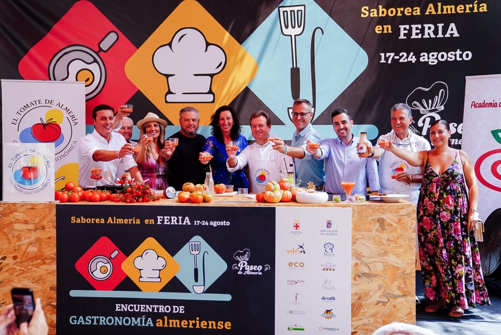 El espacio gastronómico de la Feria de Almería en la Plaza de las Velas, nuevo punto de encuentro para amantes de la buena cocina