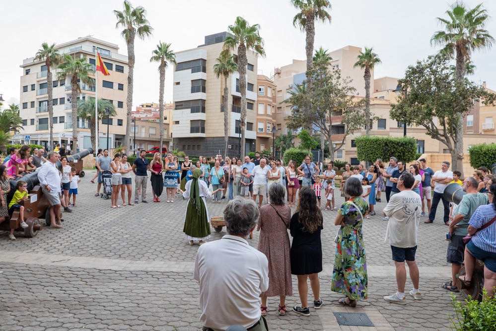 Éxito de participación de las visitas teatralizadas organizadas por el Ayuntamiento de Roquetas de Mar